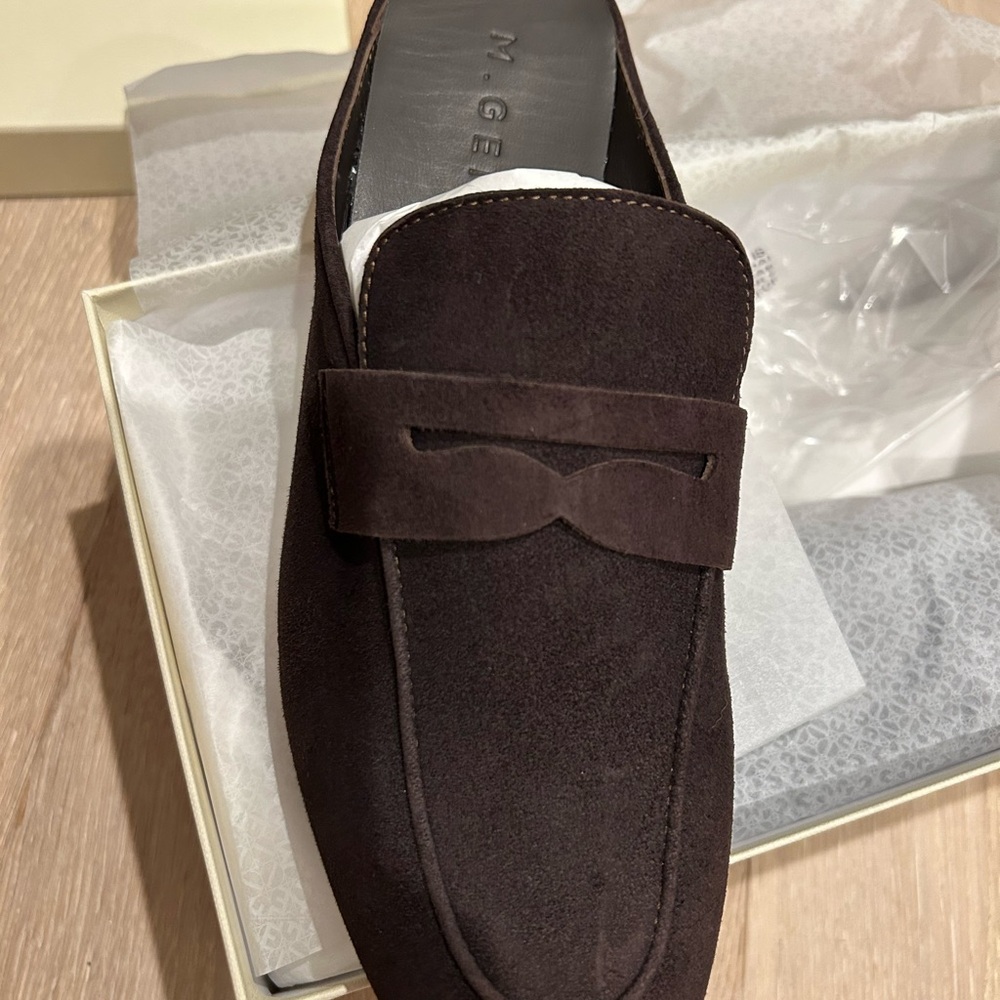 M. Gemi Womens Dark Brown Suede Loafers - size 39.5